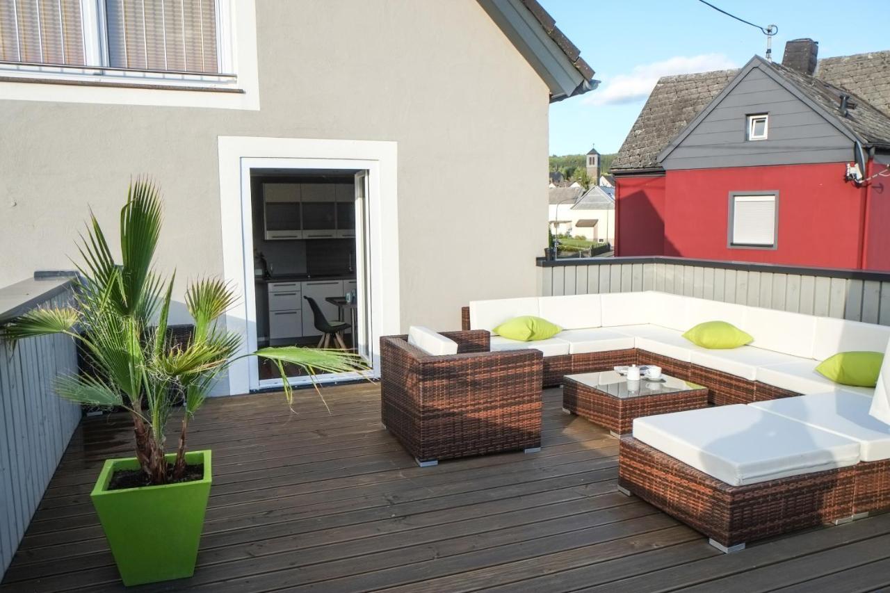 Feriendomizil "Alte Post" II Apartment Pronsfeld Exterior photo